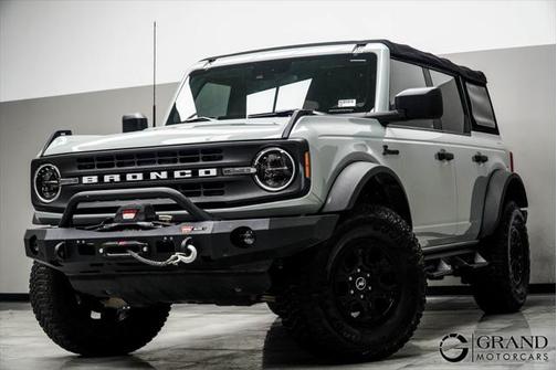 2022 Ford Bronco Black Diamond