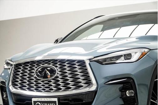 2022 INFINITI QX55 LUXE