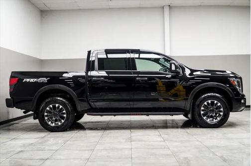 2024 Nissan Titan PRO-4X