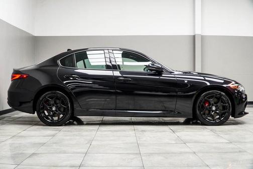 2022 Alfa Romeo Giulia Ti