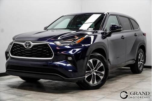 2024 Toyota Highlander XLE