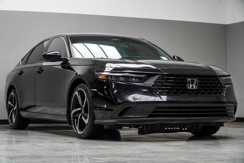 Crystal Black Pearl 2023 Honda Accord Hybrid Sport