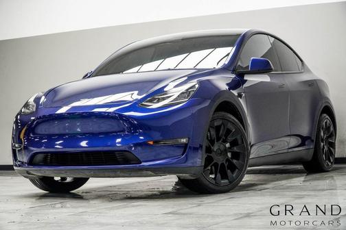 2022 Tesla Model Y Long Range Dual Motor All-Wheel Drive