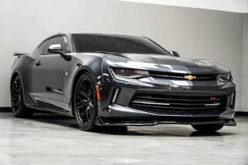 2018 Chevrolet Camaro 1LS