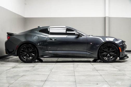 2018 Chevrolet Camaro 1LS