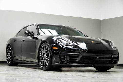 2021 Porsche Panamera Base
