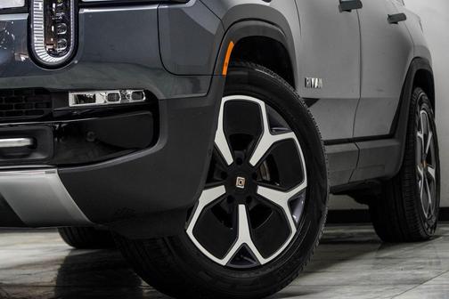 El Cap Granite 2024 Rivian R1S Adventure