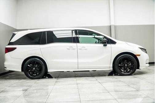 2023 Honda Odyssey Sport