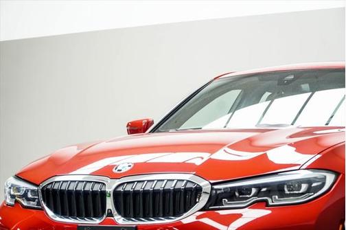 2021 BMW 330 xDrive