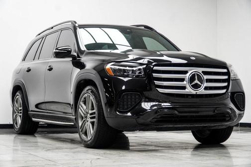 Black 2024 Mercedes-Benz GLS 450 4MATIC