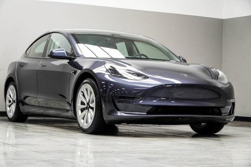 2022 Tesla Model 3 Standard Range