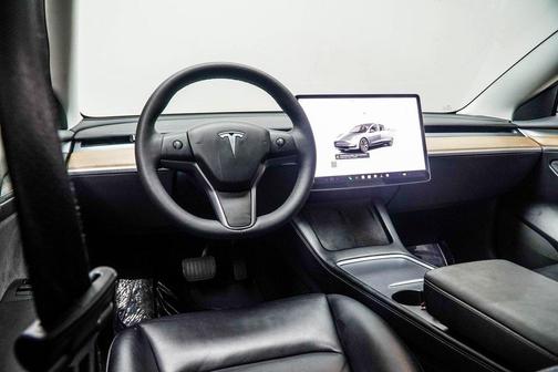 2022 Tesla Model 3 Standard Range