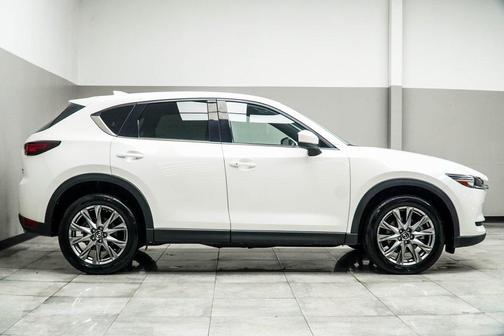 2021 Mazda CX-5 Signature