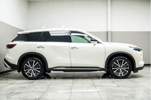2023 INFINITI QX60 SENSORY