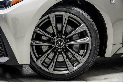 2022 Lexus IS 350 Base