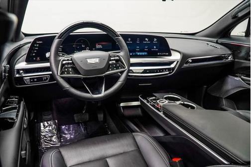 2024 Cadillac LYRIQ Luxury w/1SE