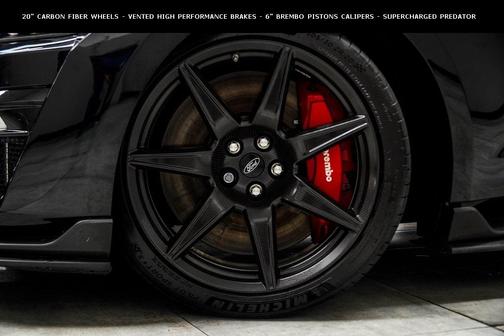 2022 Ford Shelby GT500 Base