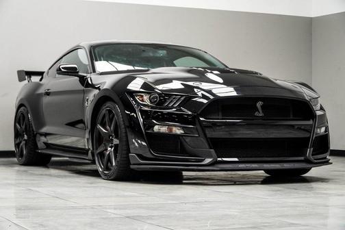 2022 Ford Shelby GT500 Base