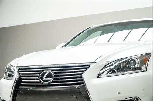 2014 Lexus LS 460 Base