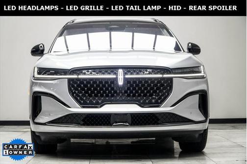 2024 Lincoln Nautilus Black Label