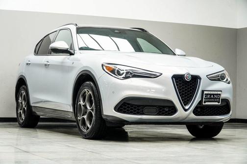 2023 Alfa Romeo Stelvio Ti