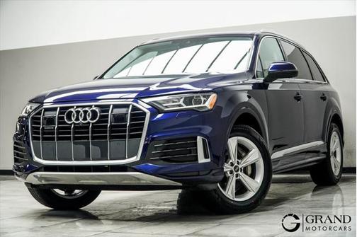 2022 Audi Q7 45 Premium Plus