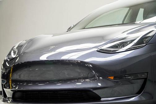 2022 Tesla Model 3 Standard Range