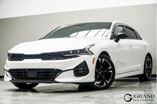 2022 Kia K5 GT-Line