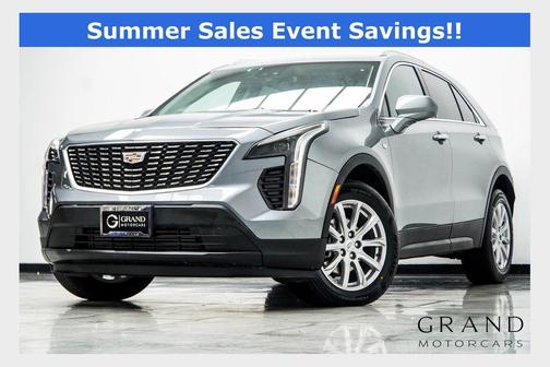 Argent Silver Metallic 2023 Cadillac XT4 Luxury