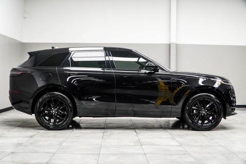 2024 Land Rover Range Rover Velar P250 SE R-Dynamic