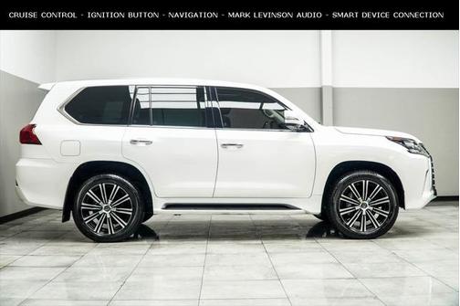 2021 Lexus LX 570 Three-Row
