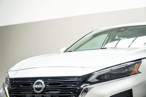2024 Nissan Altima 2.5 SL