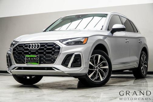 2023 Audi Q5 45 S line Premium Plus