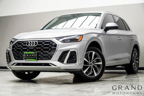 2023 Audi Q5 45 S line Premium Plus
