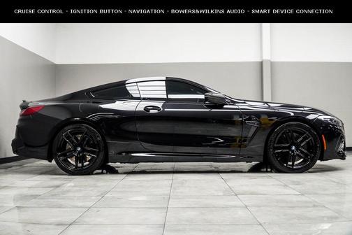 2022 BMW M8 Competition