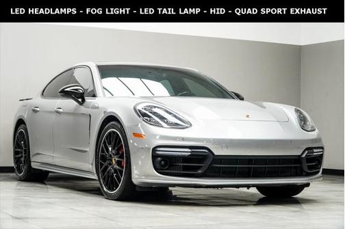 2018 Porsche Panamera Turbo