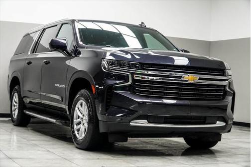 2023 Chevrolet Suburban LT