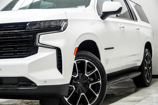 2024 Chevrolet Suburban RST