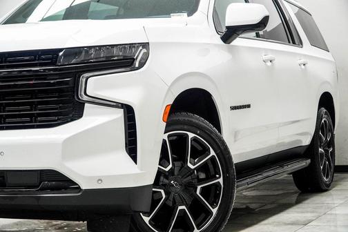 2024 Chevrolet Suburban RST