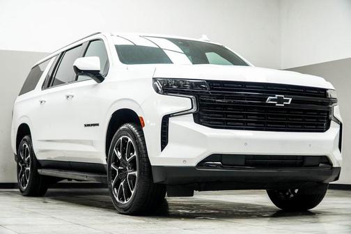 2024 Chevrolet Suburban RST