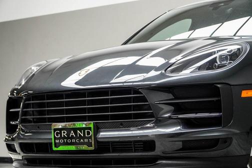 2019 Porsche Macan Base