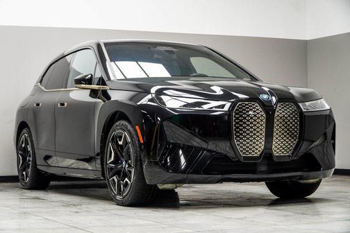 Black Sapphire Metallic 2023 BMW iX M60