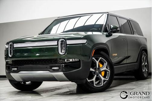2023 Rivian R1S Adventure
