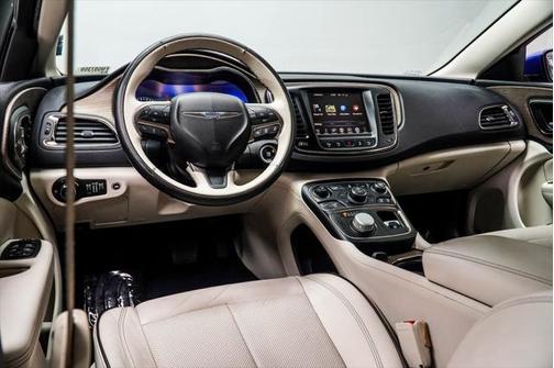 2015 Chrysler 200 C