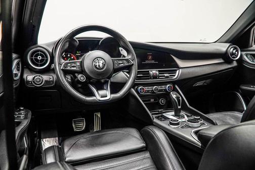 2023 Alfa Romeo Giulia Veloce RWD