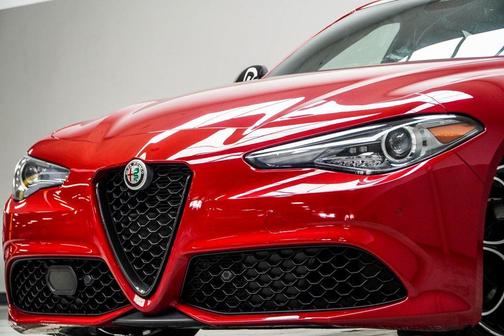 2023 Alfa Romeo Giulia Veloce RWD