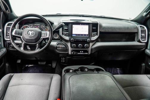 2022 RAM 2500 Big Horn Crew Cab 4x4 6'4' Box