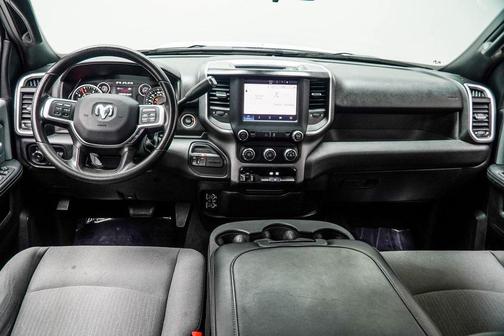 2022 RAM 2500 Big Horn Crew Cab 4x4 6'4' Box