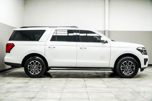 2022 Ford Expedition Max XLT