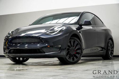 2024 Tesla Model Y Performance Dual Motor All-Wheel Drive